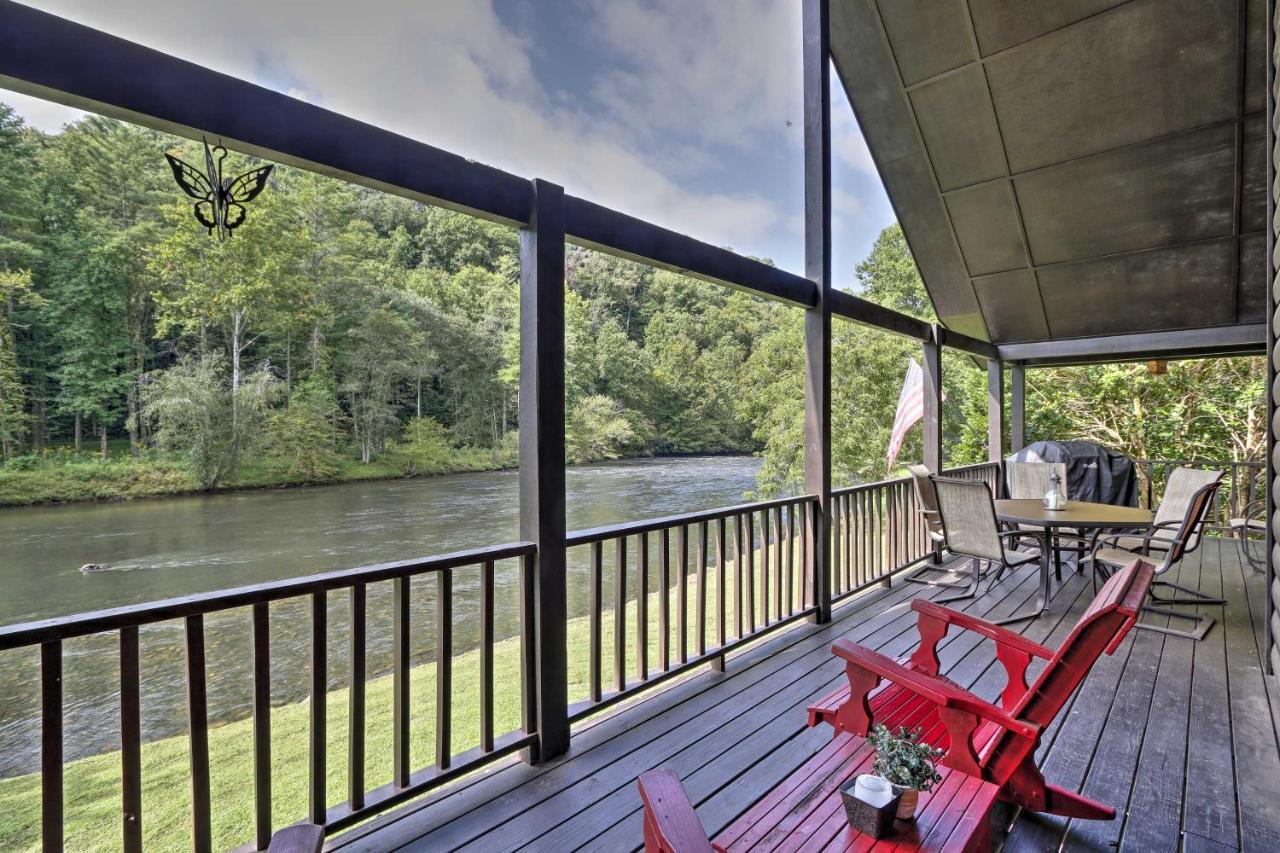 Hayesville Rivers Edge - Ultimate Riverfront Getaway מראה חיצוני תמונה